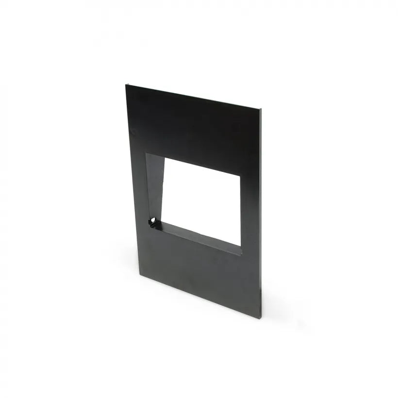 Durable black weir plate for Aquascape 8.0 pond skimmer