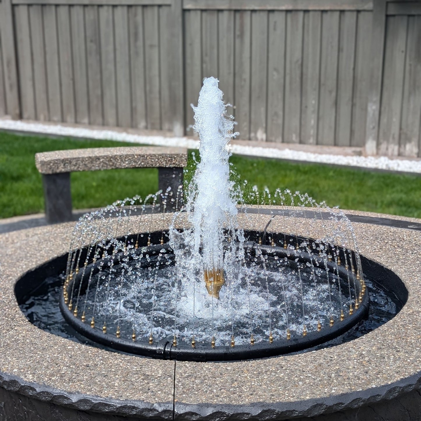 Water Feature Spray Ring Manifold with Center Jet